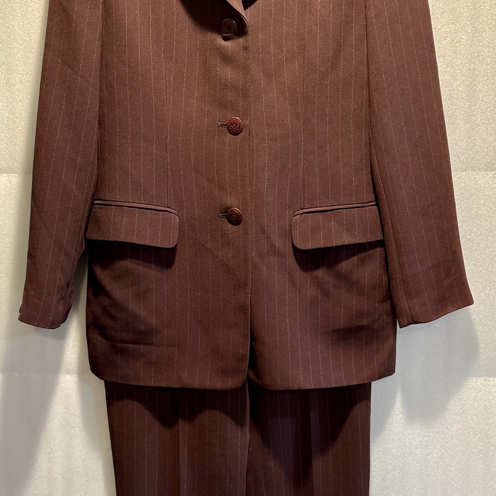 Vintage Casual Corner Brown Chocolate Pinstripe Women's Suit